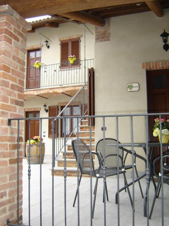 Agriturismo I Grappoli Serralunga d'Alba Zimmer foto